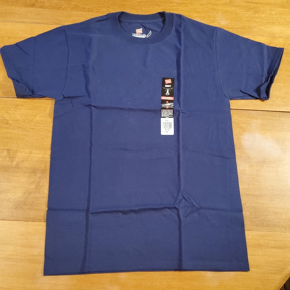 NWT Hanes Beefy-T tshirt